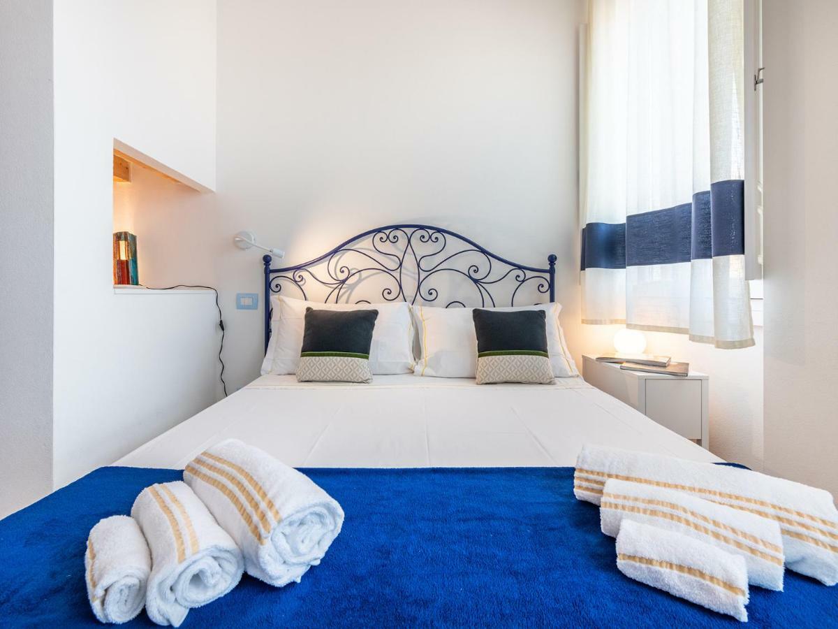 "Bea'S Terrace" - Private Jacuzzi And Panoramic Rooftop In The City Centre Cagliari Zewnętrze zdjęcie